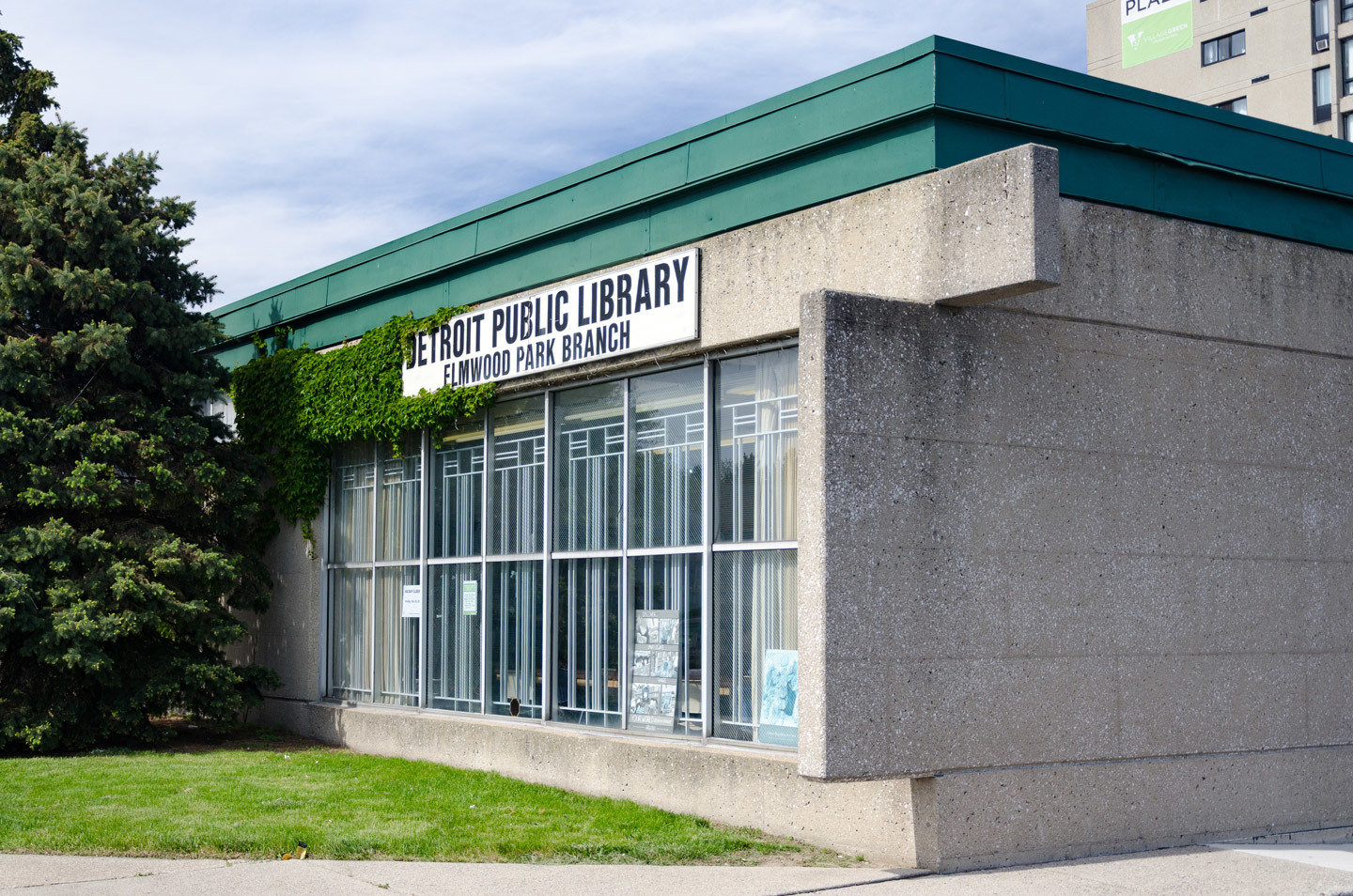Elmwood Park Branch exterior